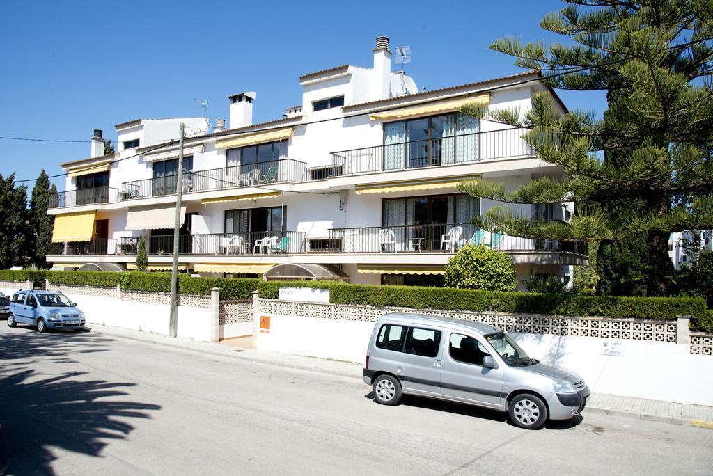 Apartamentos Ponent Mar Cala Ratjada  Eksteriør billede